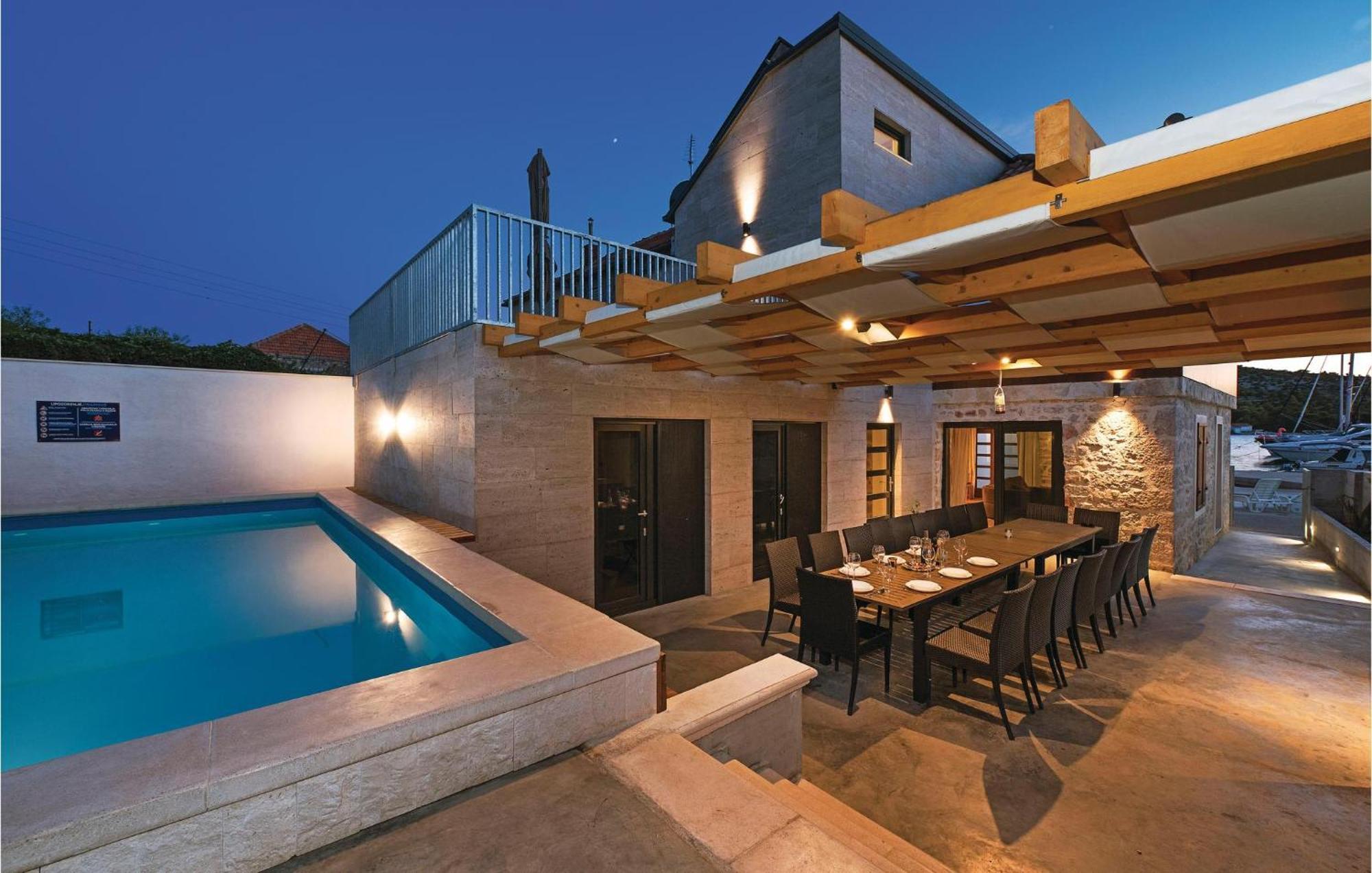 9 Bedroom Lovely Home In Kaprije Exterior photo
